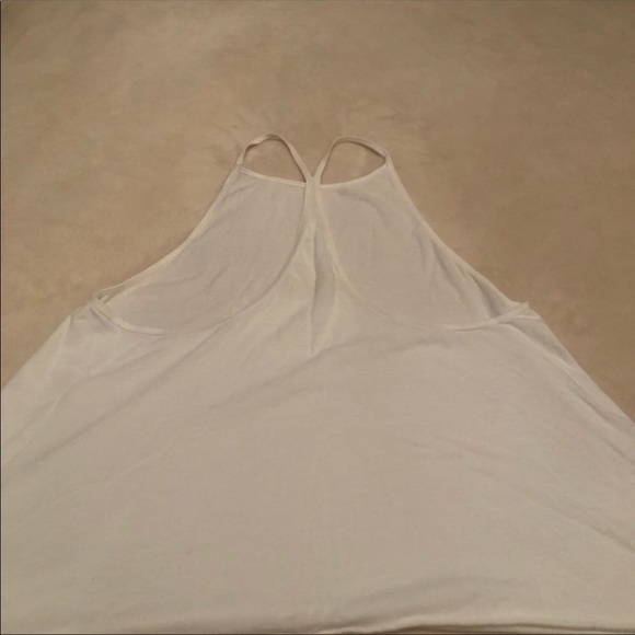 Hollister Tank Top Bundle - Picture 7 of 10